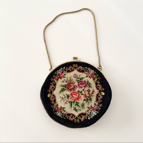 Vintage Handbags - Vintage 50’s textile floral gold trinket clutch purse circle shape